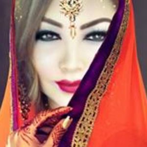 Meet your Posher, April